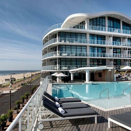 Wave Resort Long Branch Bagian luar foto