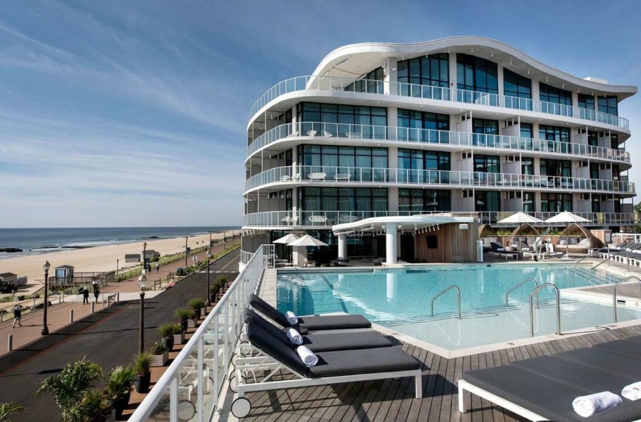 Wave Resort Long Branch Bagian luar foto
